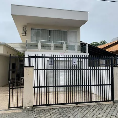 Apto E Suites Praia Do Itapocoroi Penha  Exterior photo