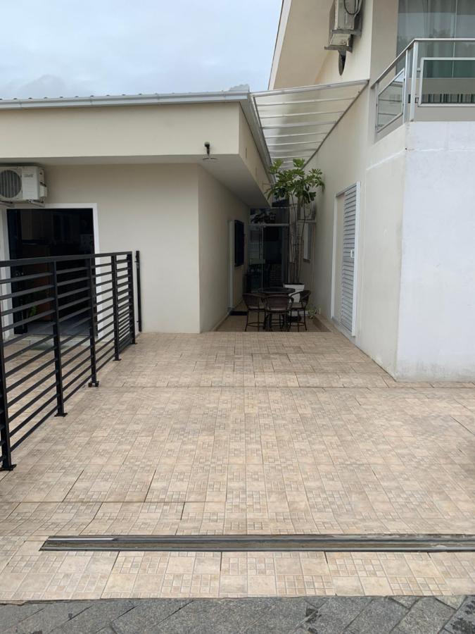 Apto E Suites Praia Do Itapocoroi