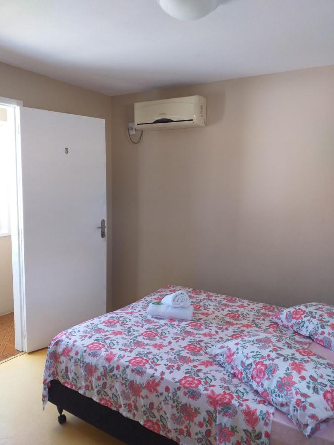 Apto E Suites Praia Do Itapocoroi Penha (Santa Catarina)